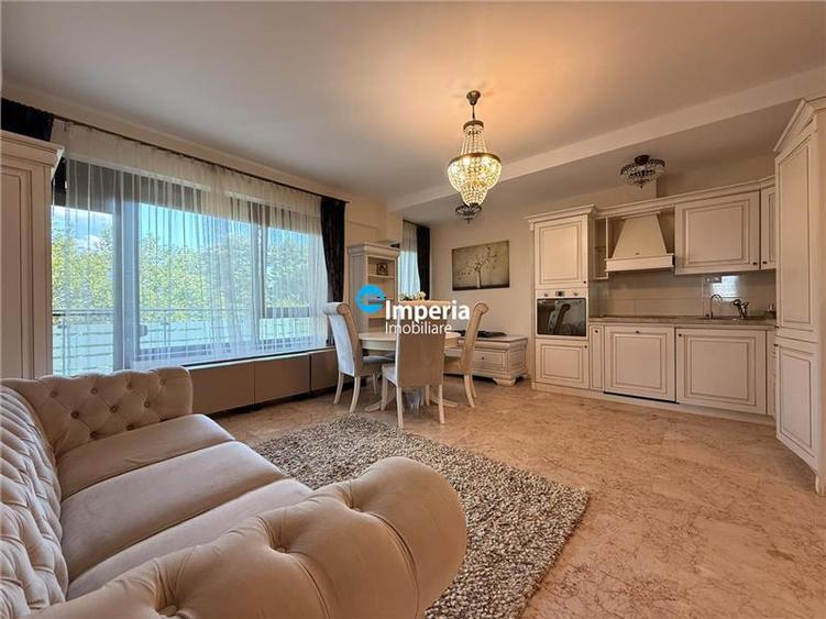 Apartament cu 3 camere decomandat în Copou