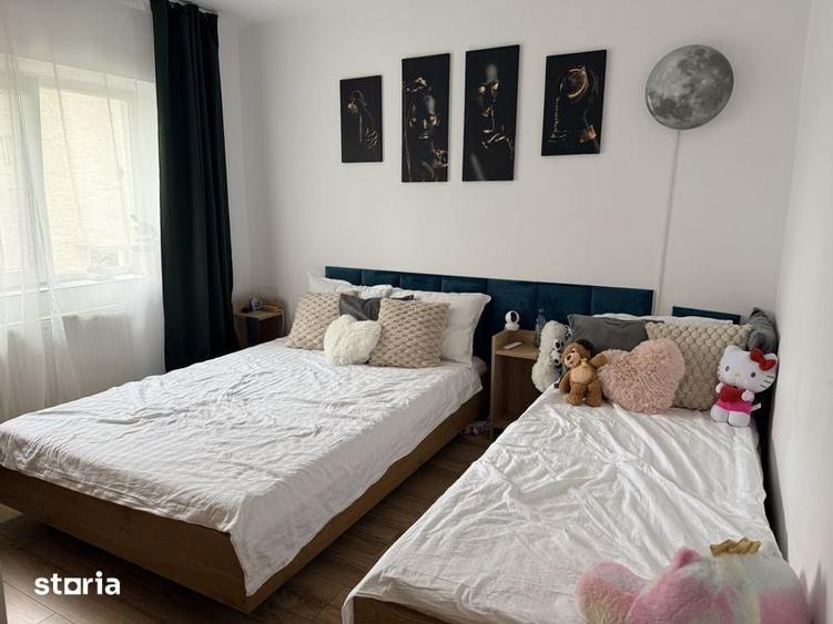 Apartament cu 2 camere decomandat în Girocului