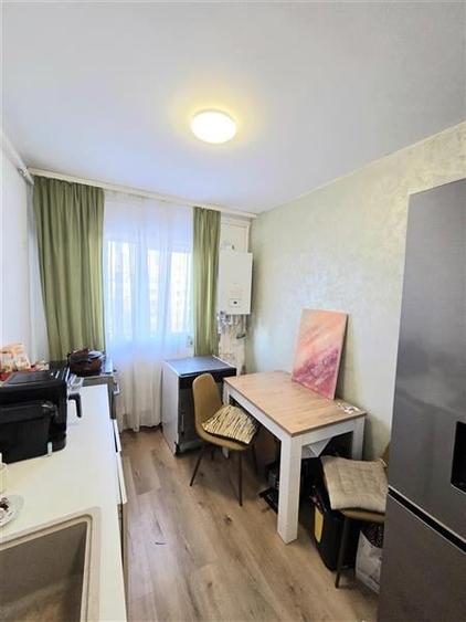 Apartament 3 Camere, Semidecomandat, Zona Dacia - 11