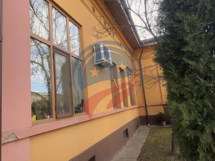 Casa cu 4 camere,  Zona Centrala-  Sf. Apostoli - 19