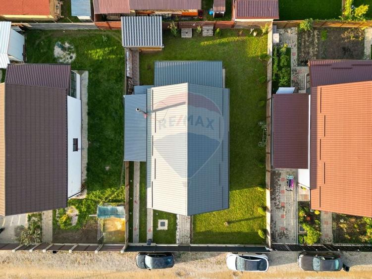 Comision 0%! | Proprietate cu terasa, semineu | 400 mp teren, Izvor! - 44