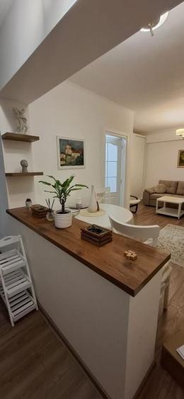 GARSONIERA - TOMIS III - 11