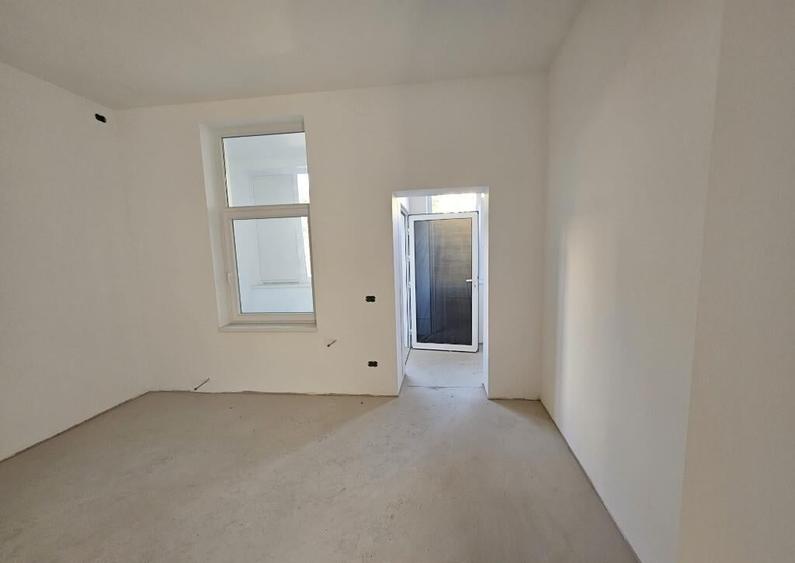 Apartament 4 camere zona centrala - 4