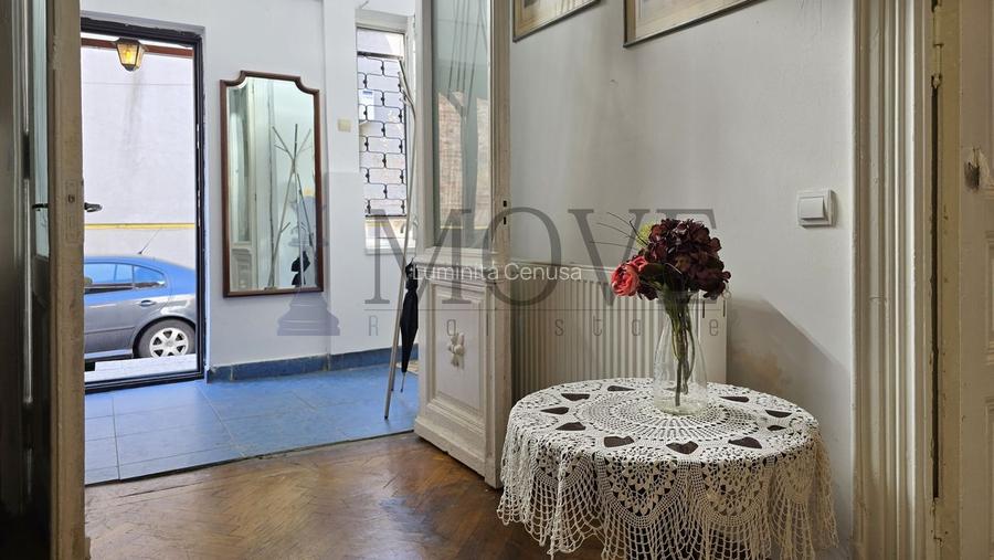 Casa Parter + Demisol în Piata Romana Casa Parter + Demisol în Piata Romana