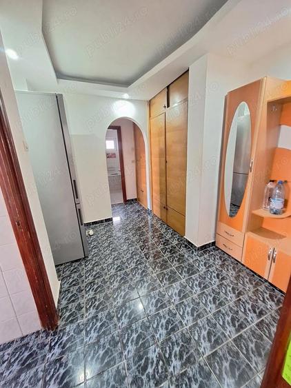 Apartament 2 camere de vanzare - Cartier I.C. Frimu (str Cluj) - 2