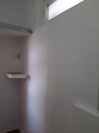 Garsoniera semidecomandata in Constanta zona Far - 9