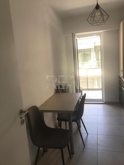 Apartament cu 2 camere decomandat, mobilat în Lujerului