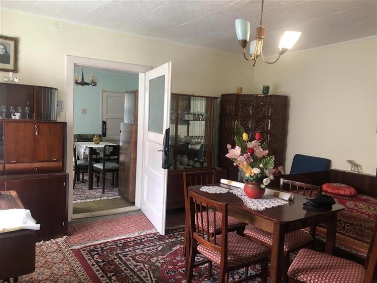 Casa locuibila cu teren generos,  REPUBLICII SANPETRU - 7