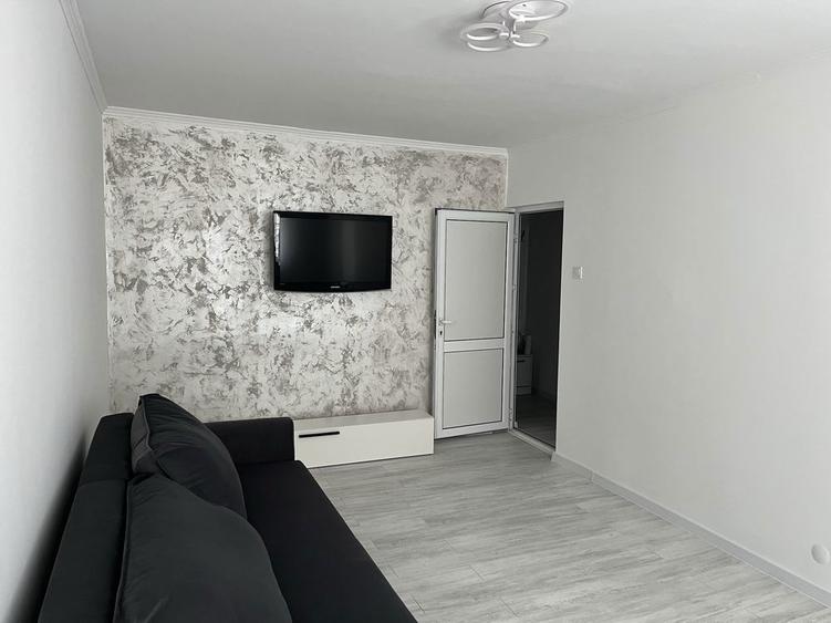 Inchiriere apartament 3 camere totul nou, 450 /luna. - 1