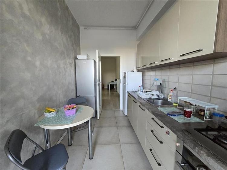 3 CAMERE + CURTE SI LOC PARCARE SECTOR 1 CHITILEI MALL COLOSSEUM - 22