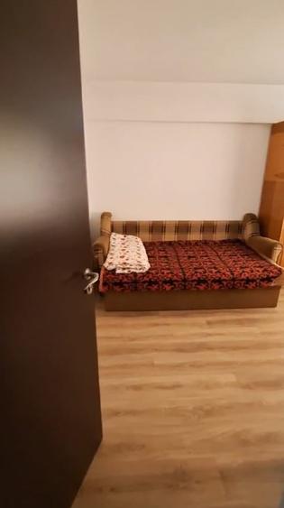 Casă individuală cu 5 camere cu Canalizare în Măgurele