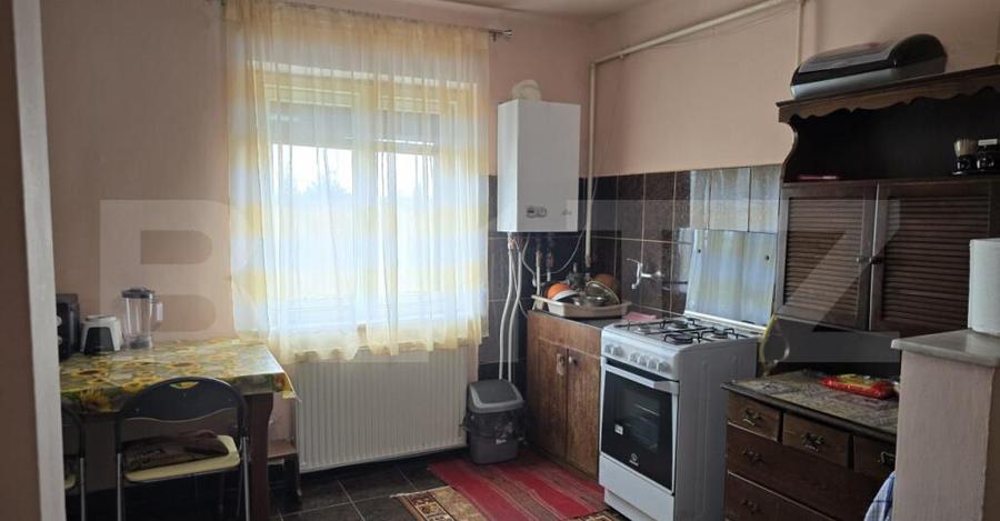 Casa de vanzare cu 2 camere, 77 mp, zona Botizului - 5