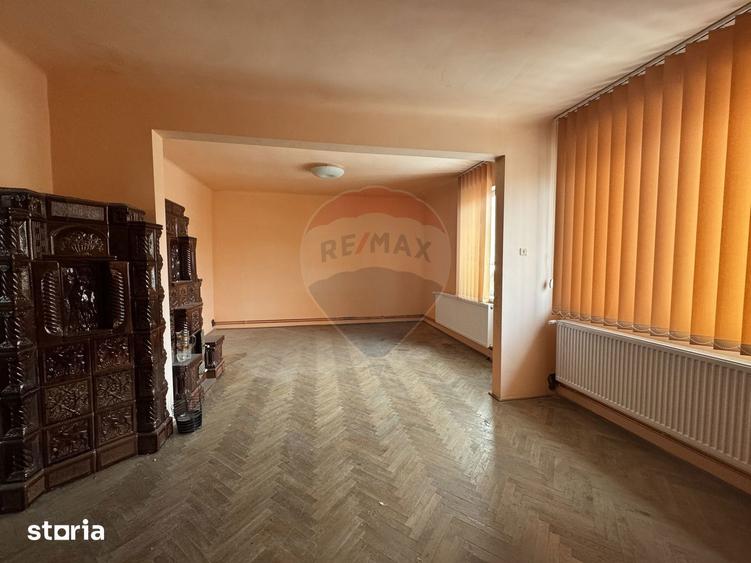 Casa duplex in centrul orasului, cu acces auto - 3
