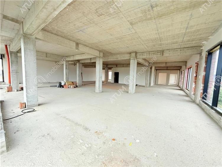 Spatiu comercial si birouri de vanzare in Sibiu zona Shopping City - 9