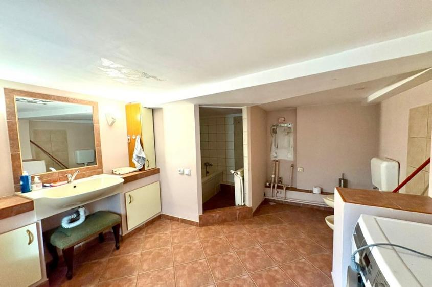 Chitila – T. Vladimirescu, casa individuala 4 camere, lot 530 mp. - 12