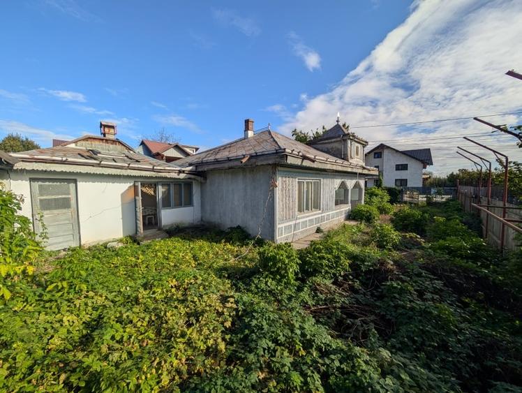 Casa la strada principala Hemeius, 615m teren - 2