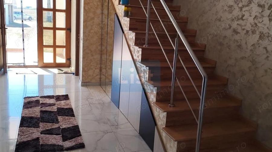 Casa Strejnicu: 150m2, 3 dormitoare, 2 bai, 2 garaje - 17