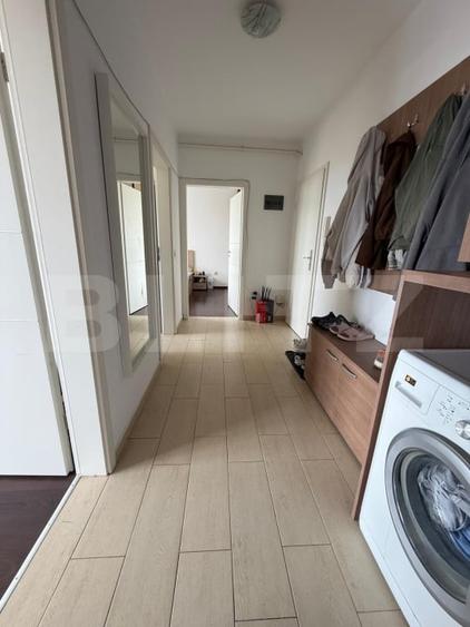 Apartament cu 3 camere, etaj intermediar, boxa - zona Avantgarden - 8