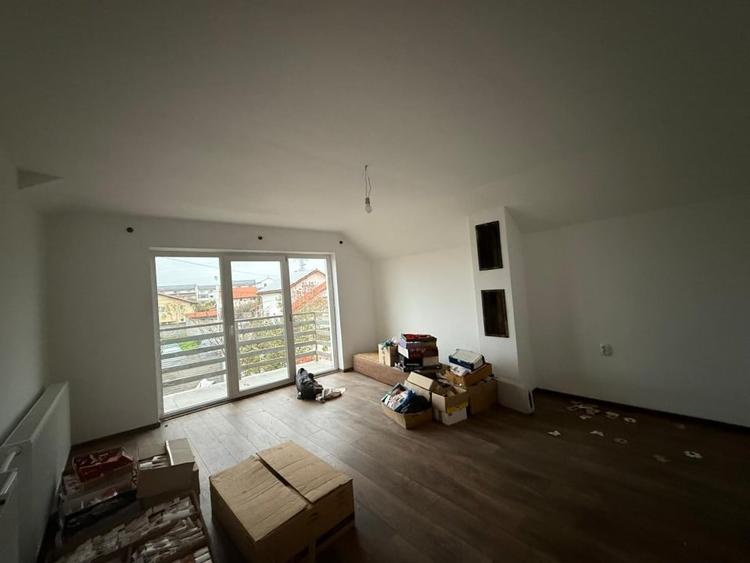 Casa P+M, 375 MP teren, 114,78 MP utili, comuna Malu Mare, zona Damila - 4