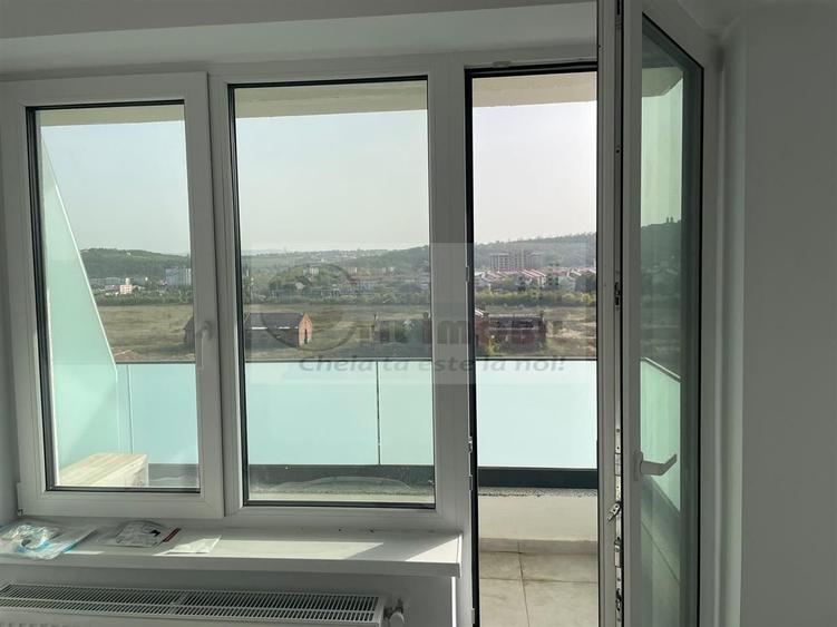 1 CAM CENTRU PALAS , PARCARE, UNIREA TOWERS 450 euro, comision 225euro - 21