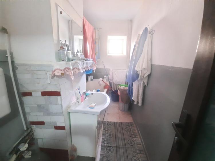 VANZARE GARSONIERA SEBASTIAN- RAZOARE - 6