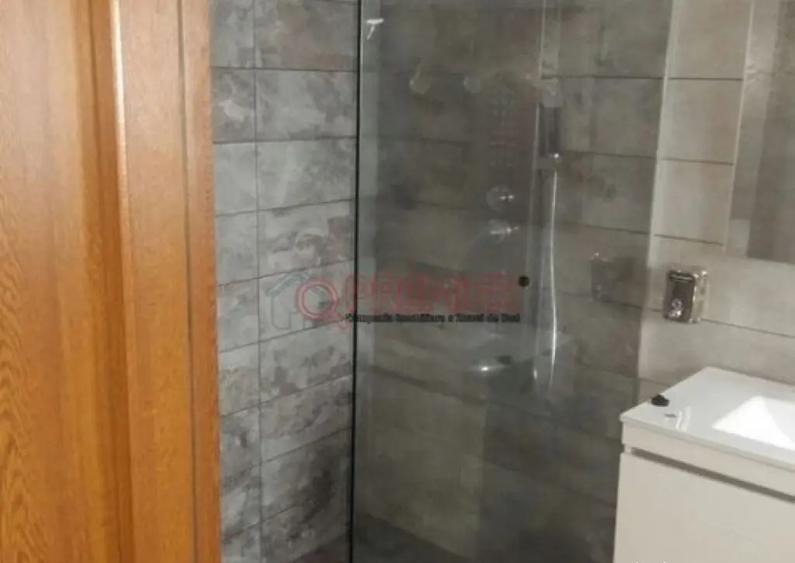 RATE LA DEZVOLTATOR - Metrou Aparatorii Patriei - - 1