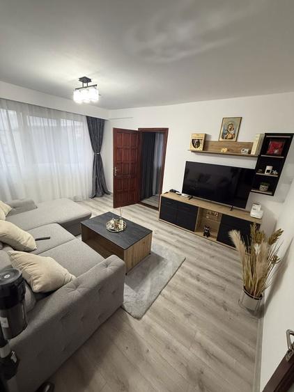 Vand apartament 2 camere - 3