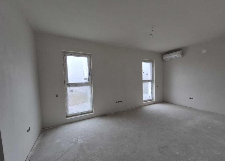 Duplex spatios cu 4 camere, 229 mp, Garaj, Zona Garii - 5