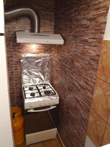 Inchiriez garsoniera - 4