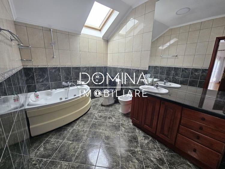 Vanzare vila spatioasa P+1+M, in Targu Jiu, strada Tismana - zona rezidentiala - 6