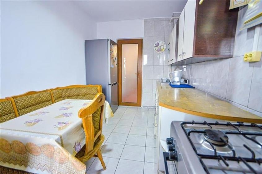 Apartament 3 camere de vanzare zona E3 Tulcea - 7