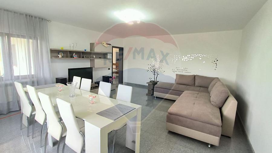 Casa spatioasa P+M si teren generos de 4151 mp in Tg. Bujor Galati - 3