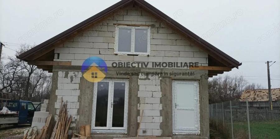 Casa + teren 2335 mp de vanzare comuna Bodesti - 4
