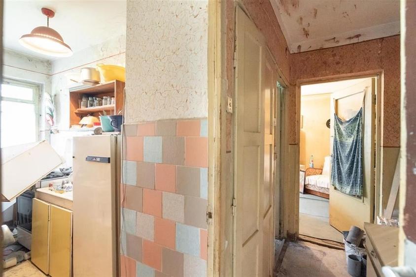 RECO Apartament cu  2 camere tip X, la parter -D. Cantemir - 6