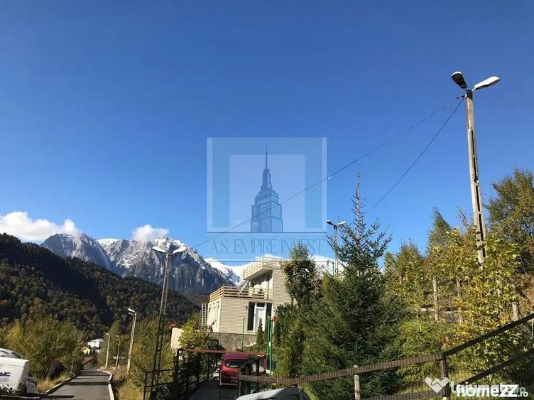Casă cu 4 camere cu Teren 800 Mp în Central