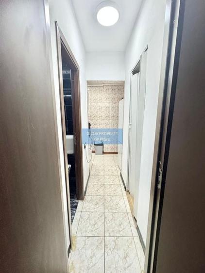 Apartament 3 camere, central - 10