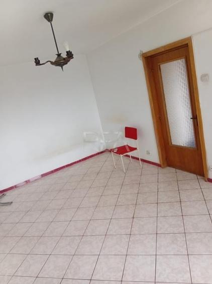 2 camere, 8/8, 56 mp, bloc 1984-Crangasi - 4