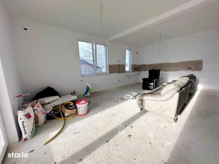 Duplex pe parter 3 camere si 1 baie - Bucovat - 4