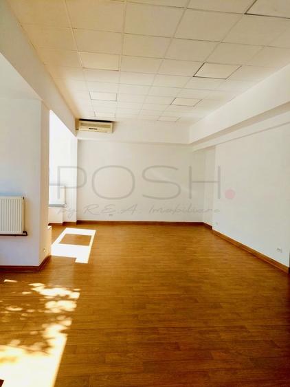 Ștefan cel Mare lângă metrou,  spațiu 82mp + anexe, vitrină 12ml - 2