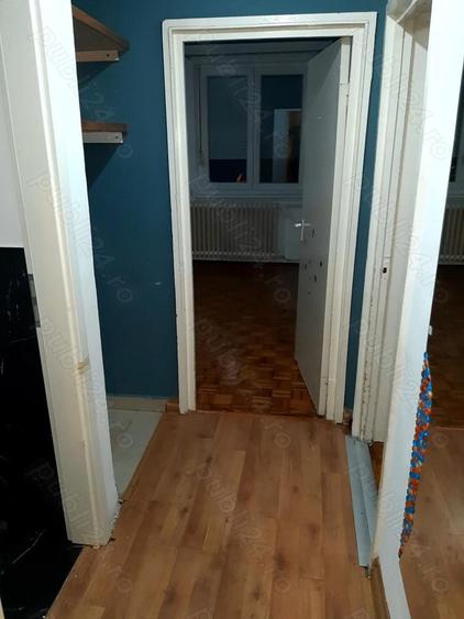 Vand apartament 2 camere Aleea Rogerius Oradea, bl E - 3