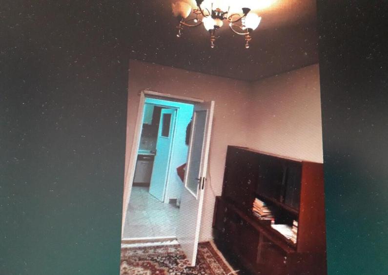 Apartament cu 3 Camere Decomandate Zona George Enescu - 5