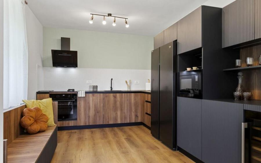 Refugiu de Vis in Cornu Priveli?te Panoramica ?i Apu - 15