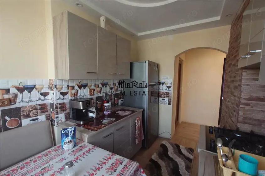 Apartament 2 camere Brad - 2