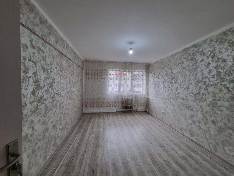 Strada Energiei- 2 camere decomandate la etajul 2, renovat acum - 1