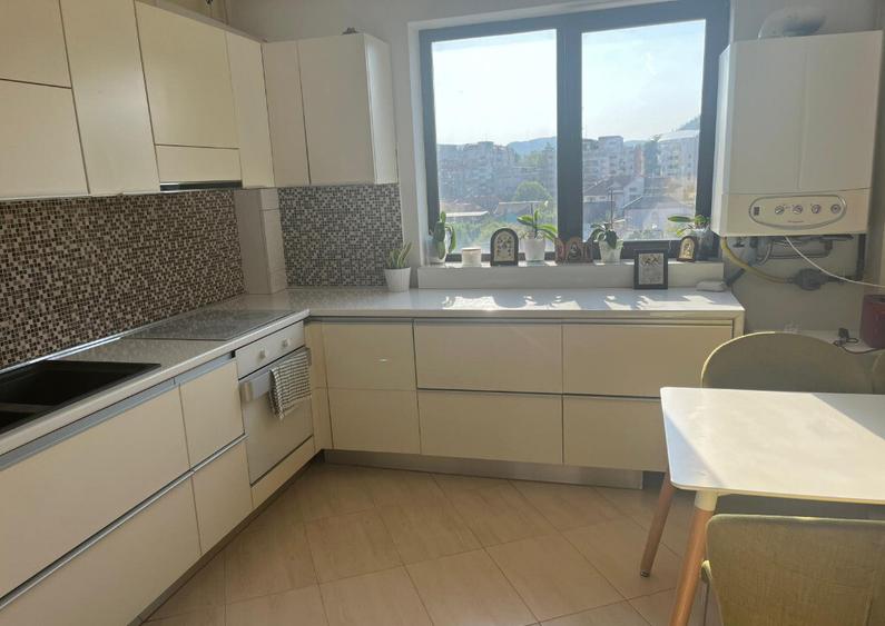 Apartament 3 camere ?i garaj ultracentral - 13