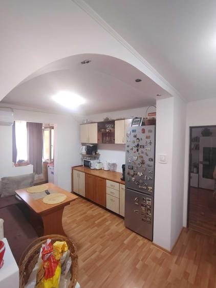 Apartament cu 2 camere decomandat în Sebastian