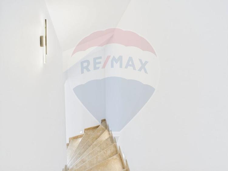 Casa / Vila cu 4 camere de inchiriat Nobil Residence - Tunari - 21