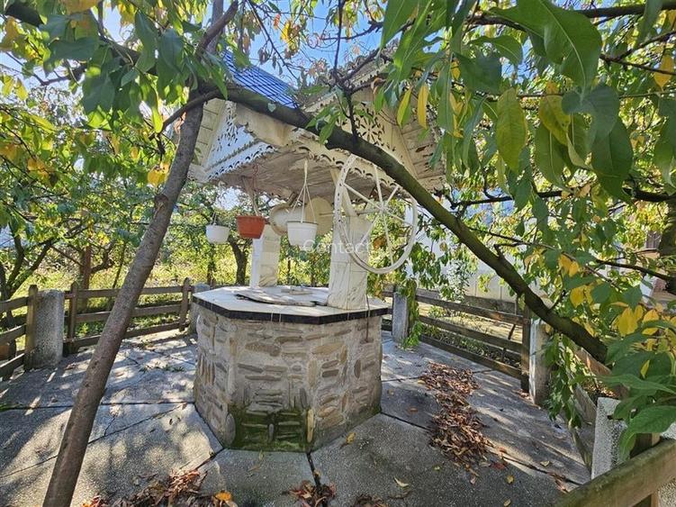 CASA SI TEREN DE VANZARE BORZESTI-Onesti CASA SI TEREN DE VANZARE BORZESTI-Onesti