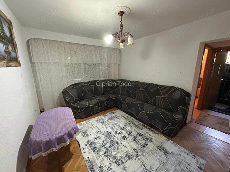 Apartament 2 camere, etaj 2 - Cugir
