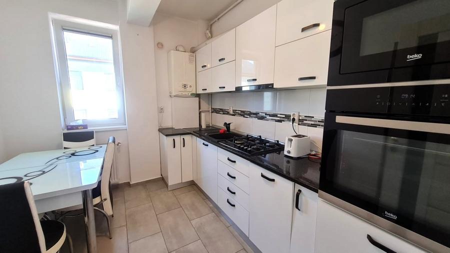 Apartament 3 camere 2 bai zona Turnisor - 6